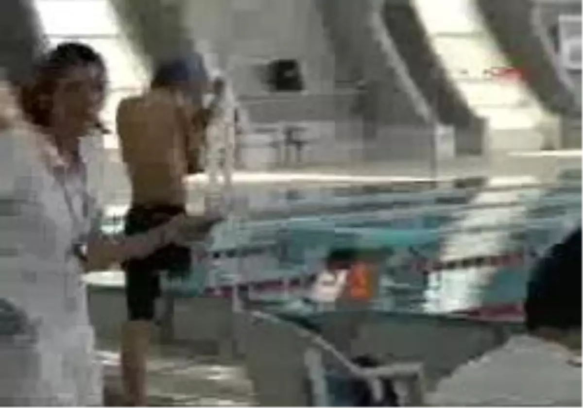 Kayseri-Yüzme Aşkı Engel Tanımıyor