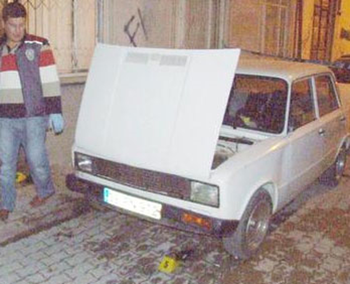 Hayat Kadınlarının Kaldığı Eve Molotof Kokteyli Saldırı