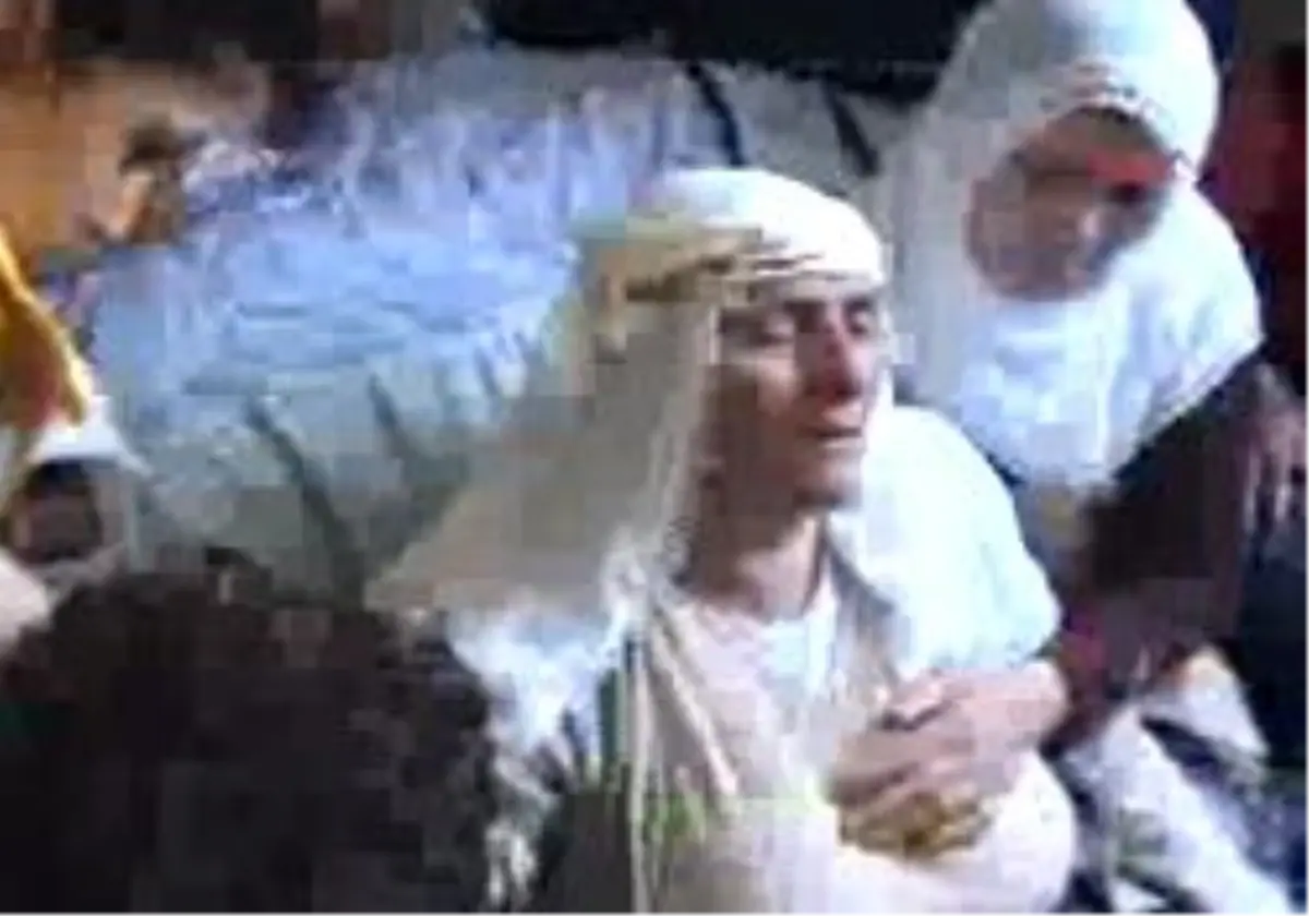 Muradiyeekşehit Tavukçu´Nun Babaocağına Ateş Düştü