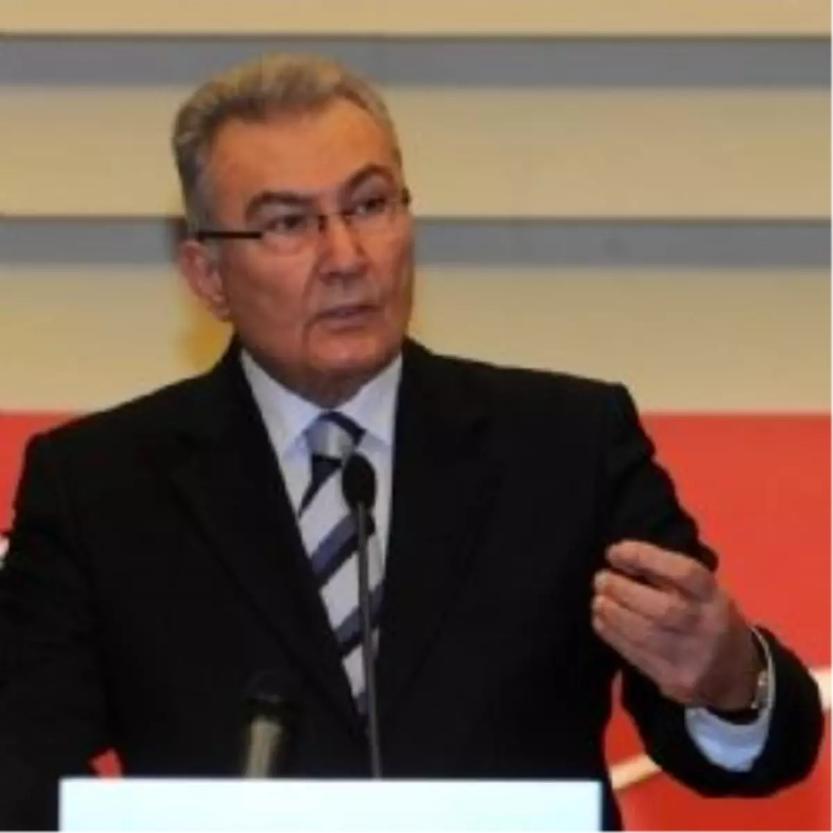 Baykal: Kimse Lider Doğmaz