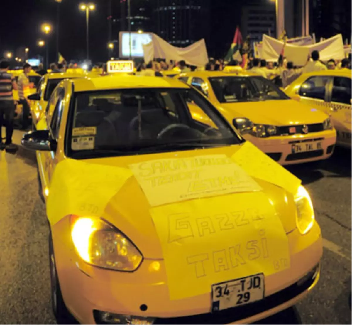 Konsolosluk Önünde Sarı Alarm