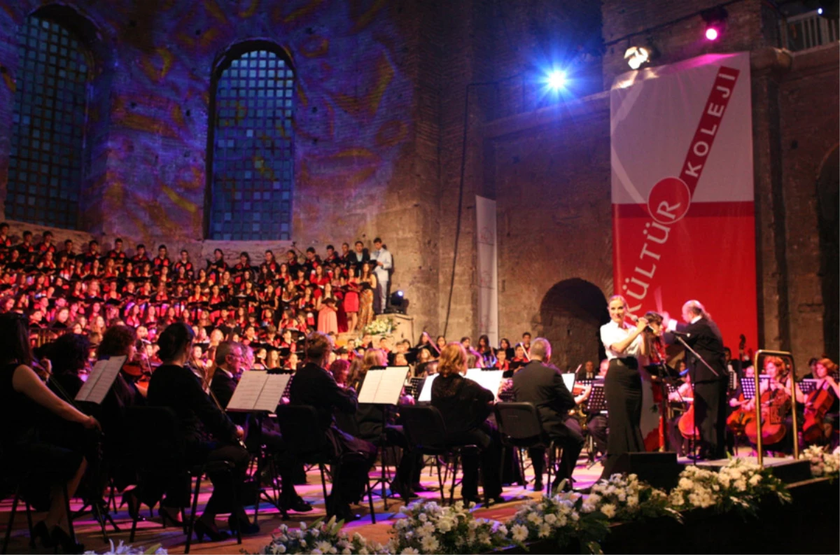 Kültür’lü Gençlerden Muhteşem 50. Yıl Konseri