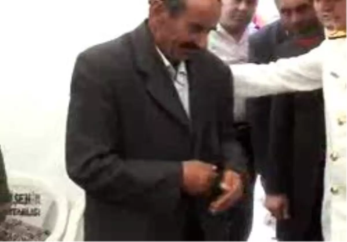 Van - Tuğamiral Özer:"Şehit Er Görevini En İyi Şekilde Yaptı