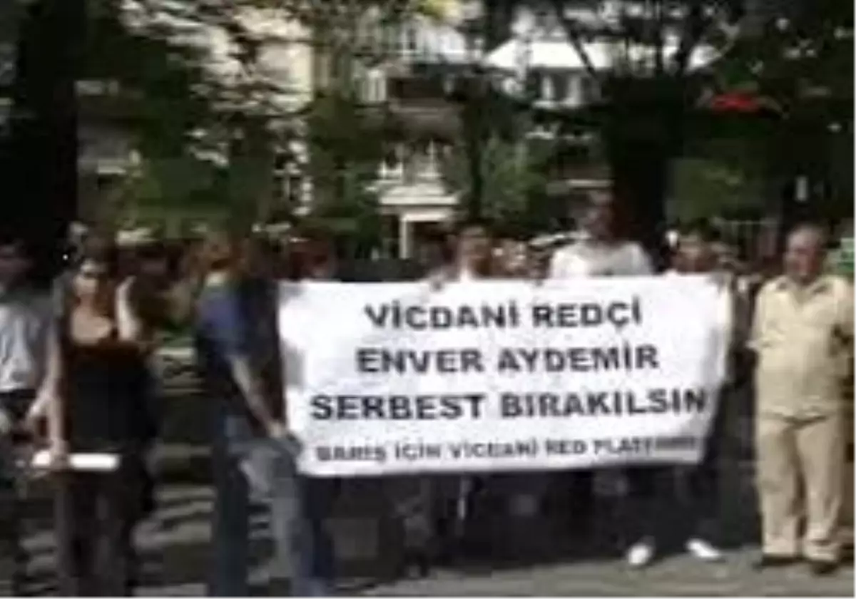 Eskişehir - Vicdani Retçi Er Gata\'ya Sevk Edildi