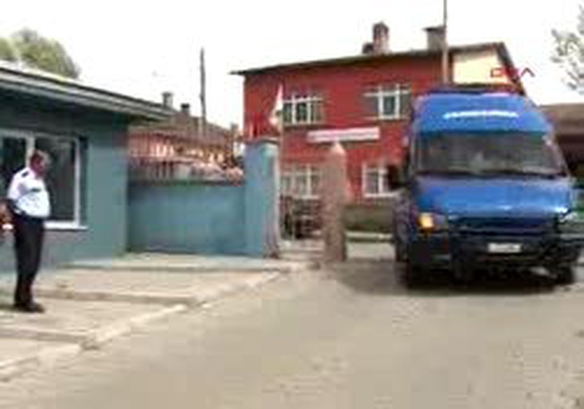 Ardahan'da Zorla Fuhuş Yaptırılan 30 Kadın Adliyeye Çıktı