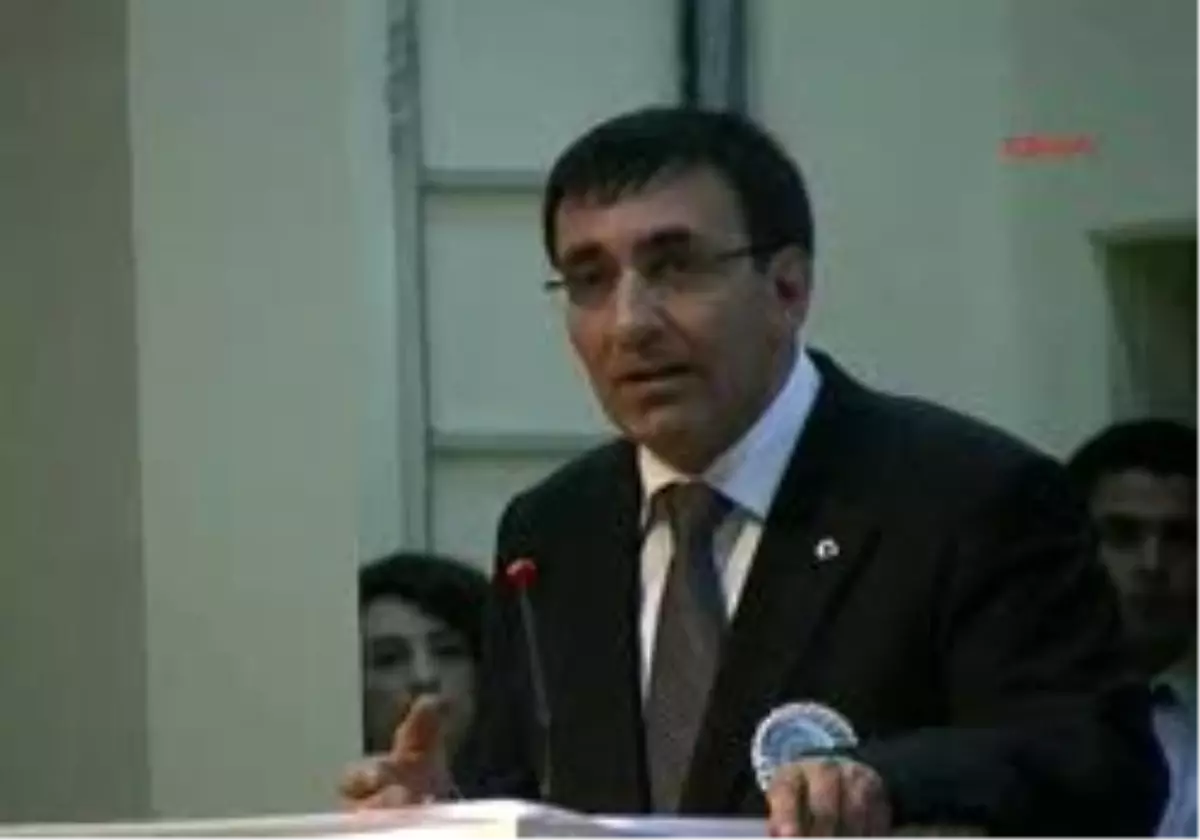 Bitlis - Devlet Bakanı Yılmaz Bitlis\'te Deprem Panelinde Konuştu : ´Afet Olmadan Tedbir Almalıyız´