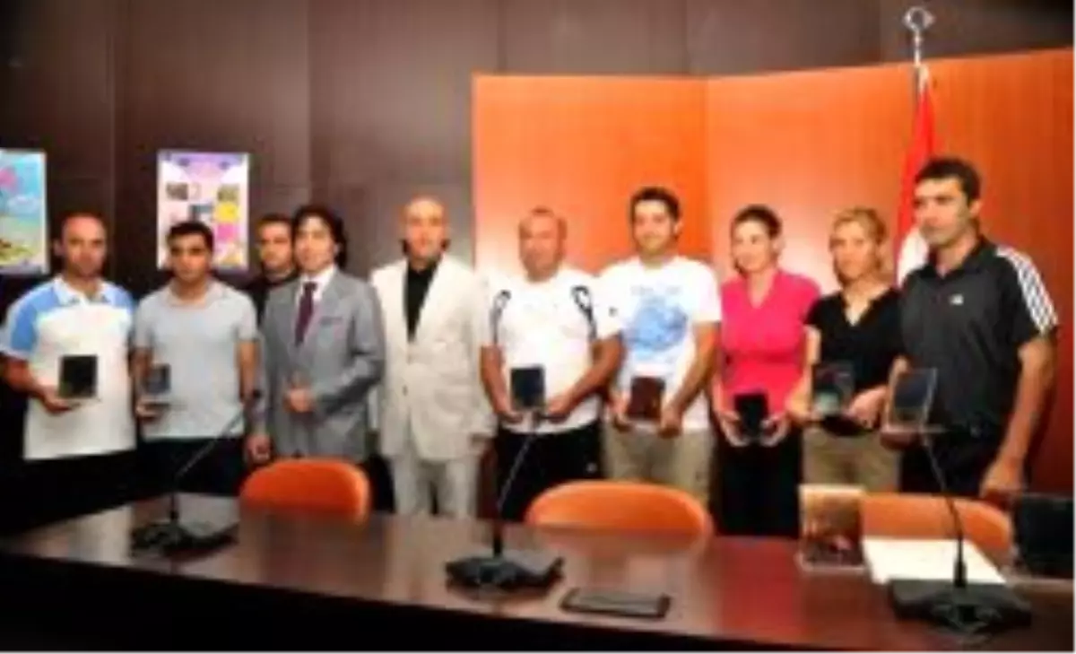 Çocuk Ve Gençlik Festivali Kahramanları Ödüllendirildi