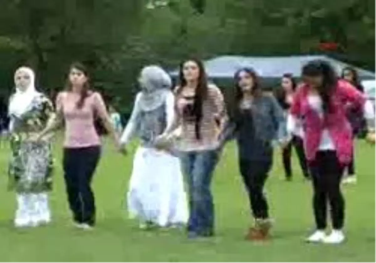 Hollanda?Da Kadırga Yayla Şenliği Rüzgarı Esti