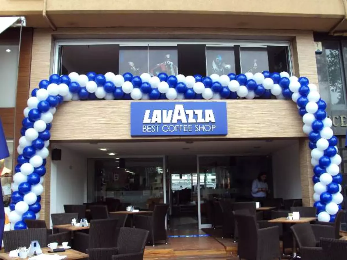 Lavazza Altıncı Şubesini Ortaköy’de Açtı