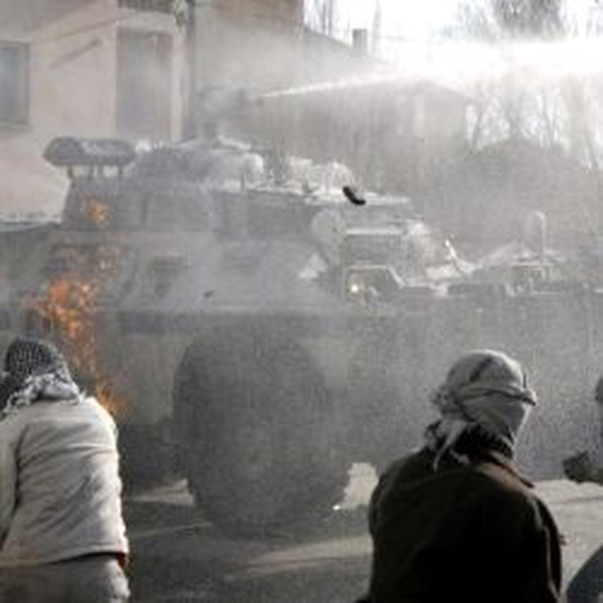 Olaylar Kenar Mahallelere Sıçradı