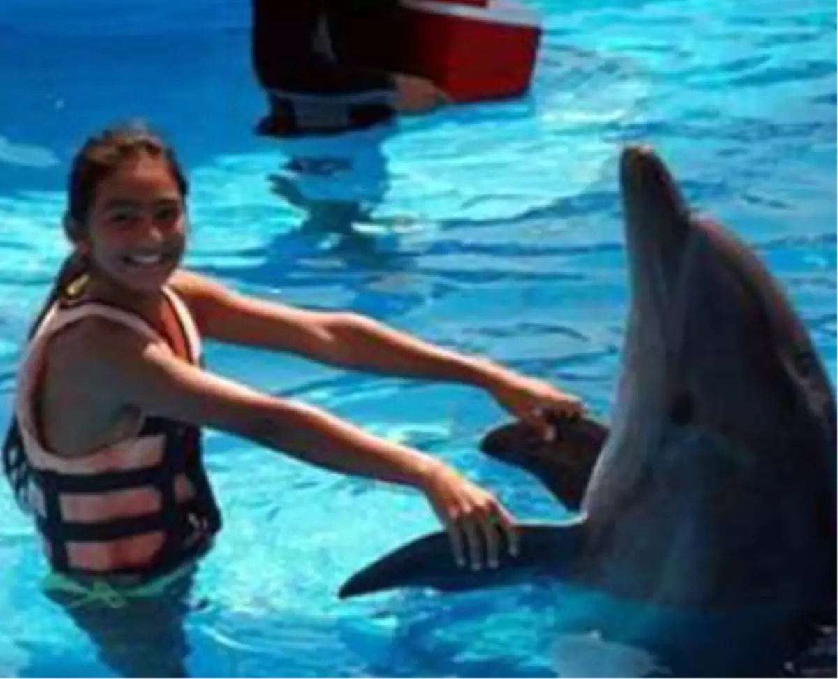 Arkadaşları SBS\'ye O Mezara Girdi