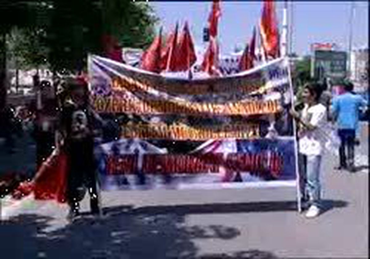 Öğrenciler Sınavları Protesto Etti