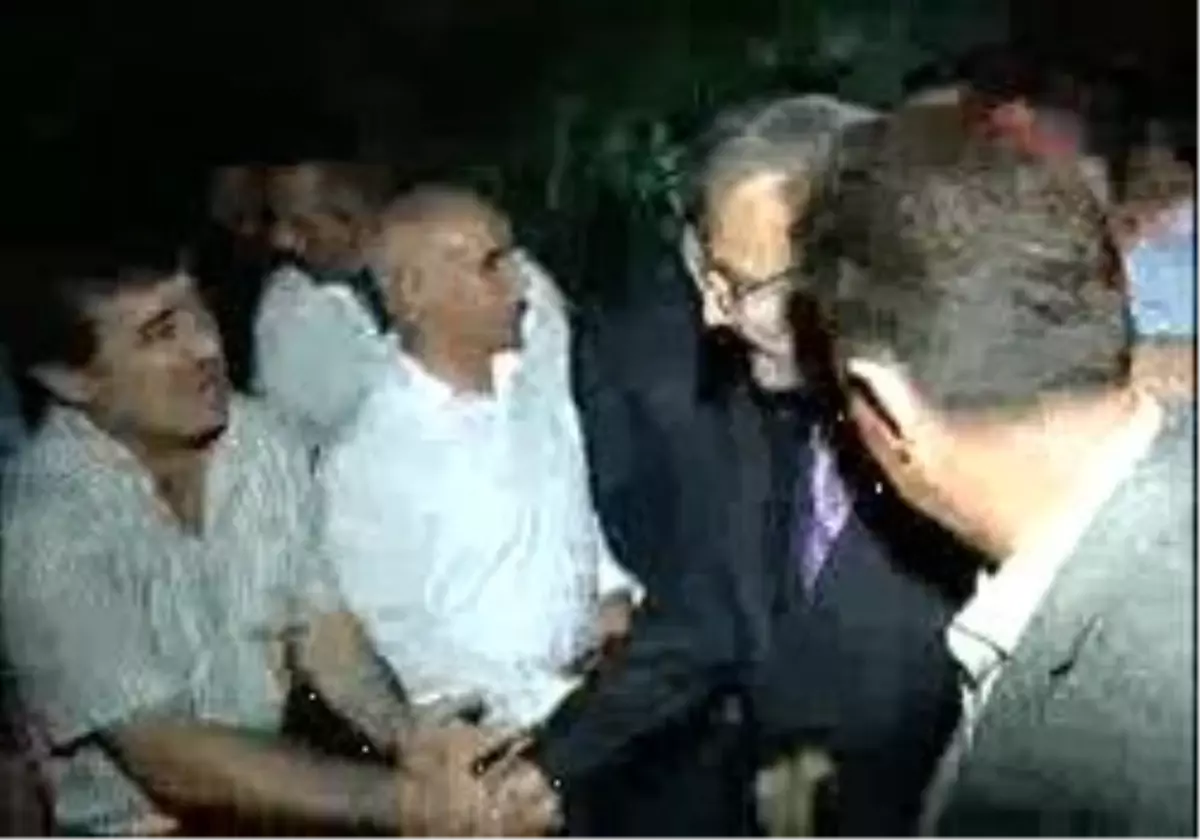 Antalya - Baykal: \'Benim Genel Başkanı Olmadığım Partiye Daha Çok Sahip Çıkın\'
Deniz Baykal Haberine Ek