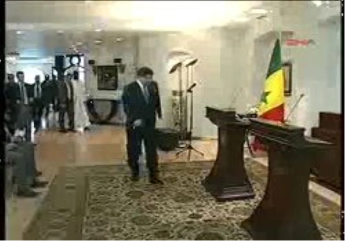 Kırgızistan\'daki Türklere 2 Uçak