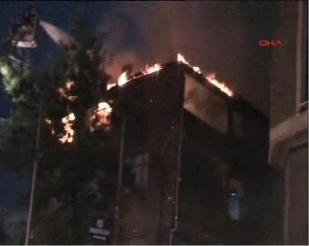 Bağcılar\'da Alevli Gece