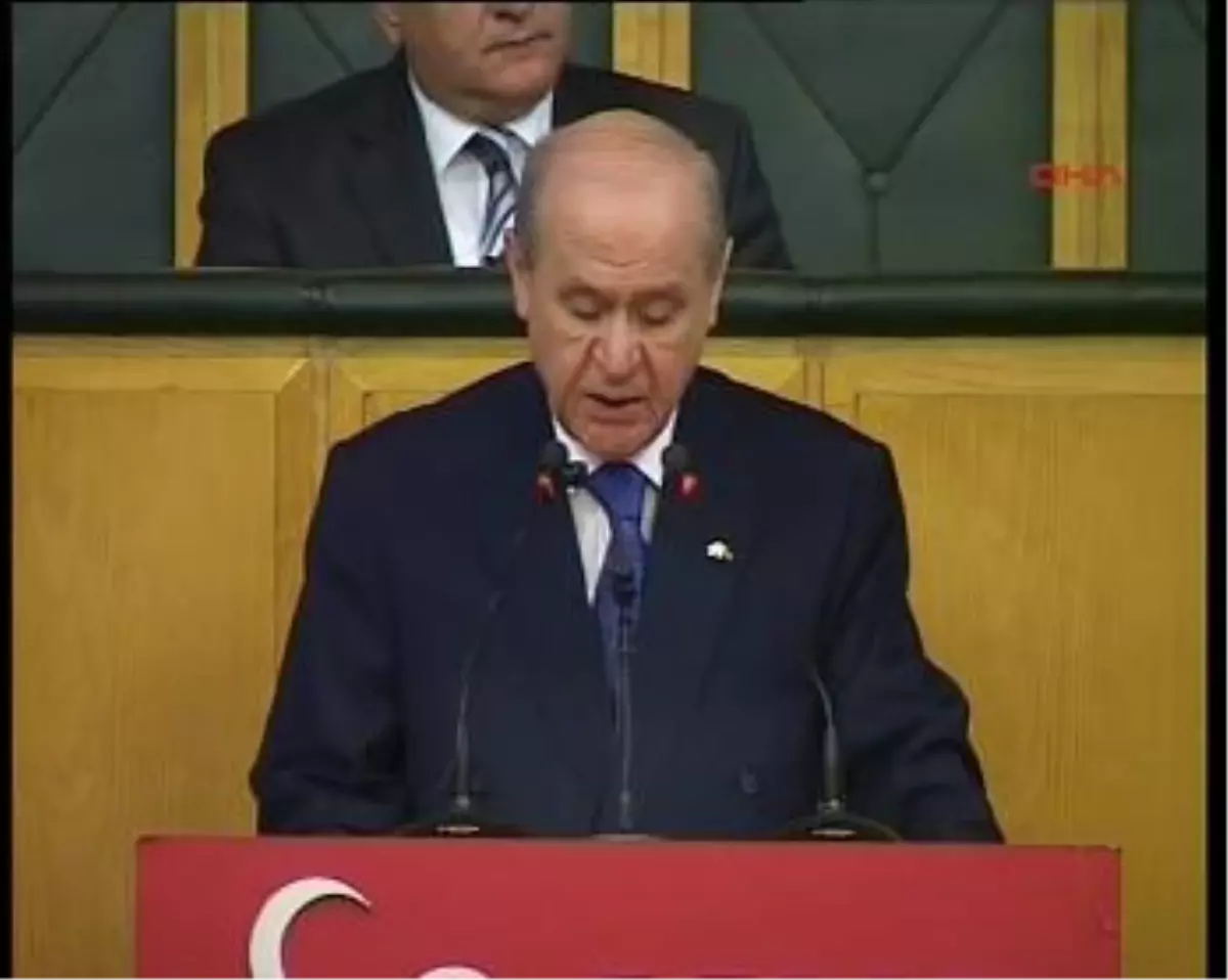 Hükümet Merkez Kayması Yaşıyor