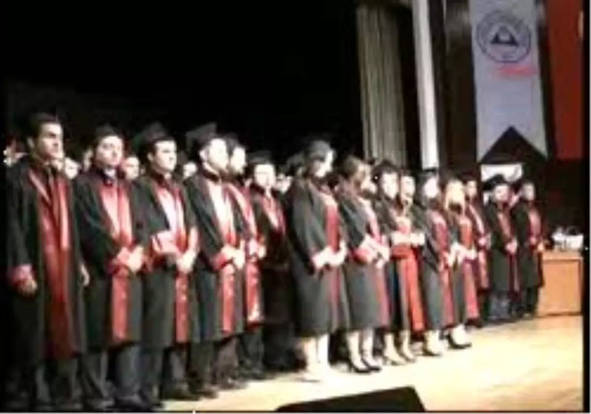 Kayseri - Veteriner Adayları, Yemin Ederek Diploma Aldı