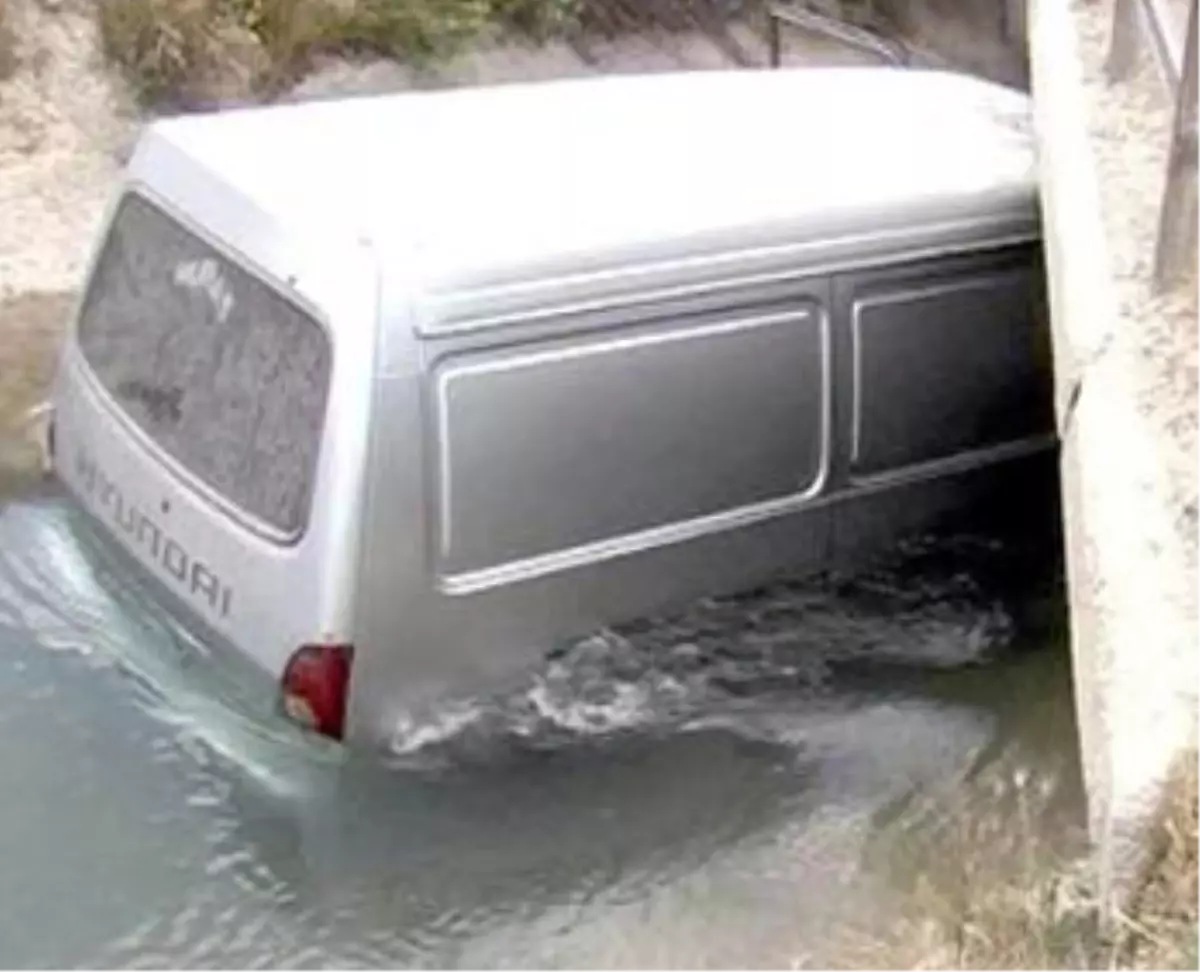 Konya\'da Sulama Kanalında Can Pazarı