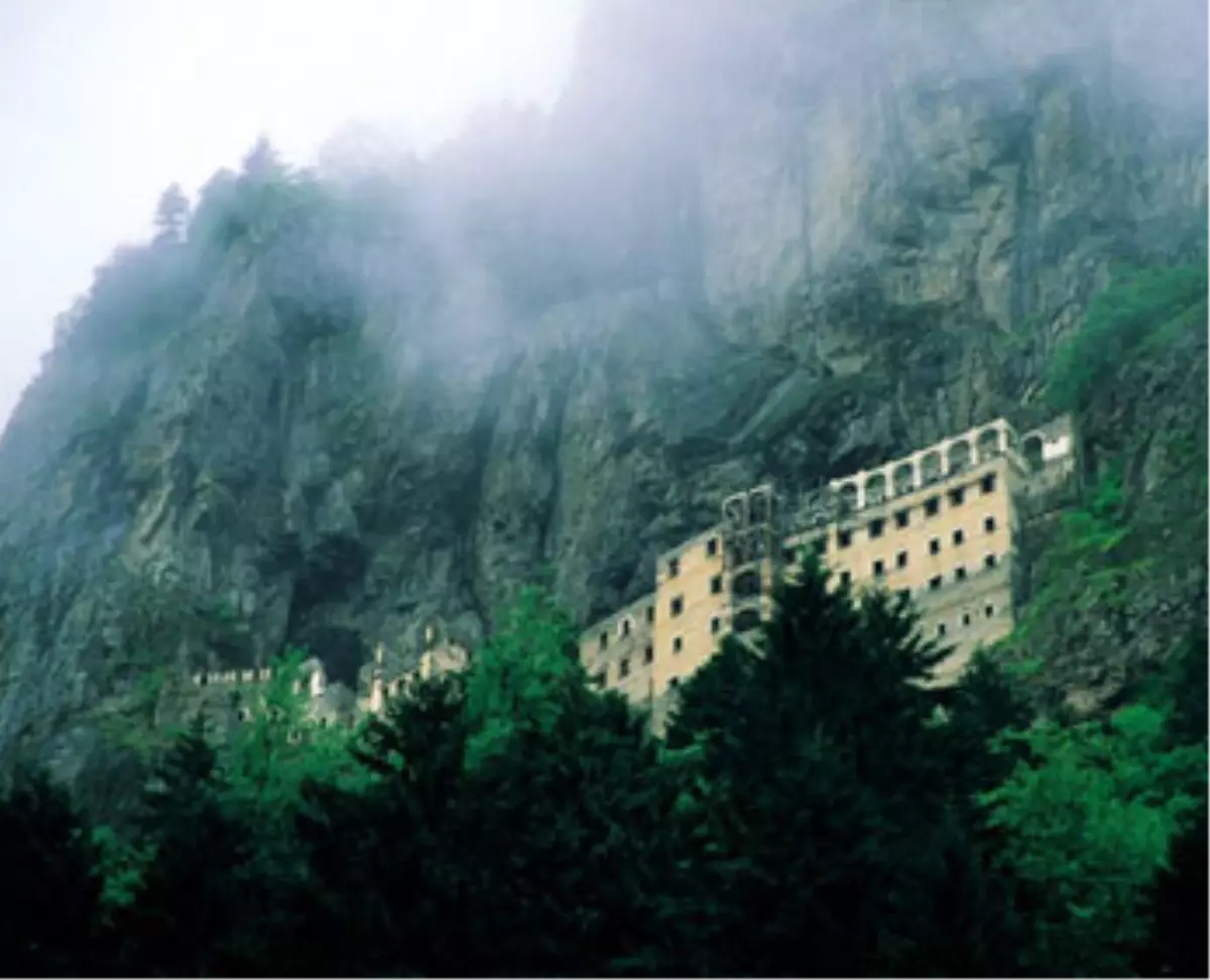 Sumela\'daki Ayine Kısıtlama