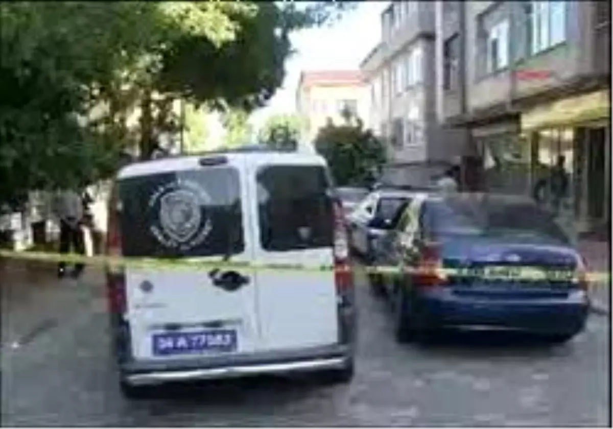 Küçükçekmece\'de Ptt Soygunu... (1)