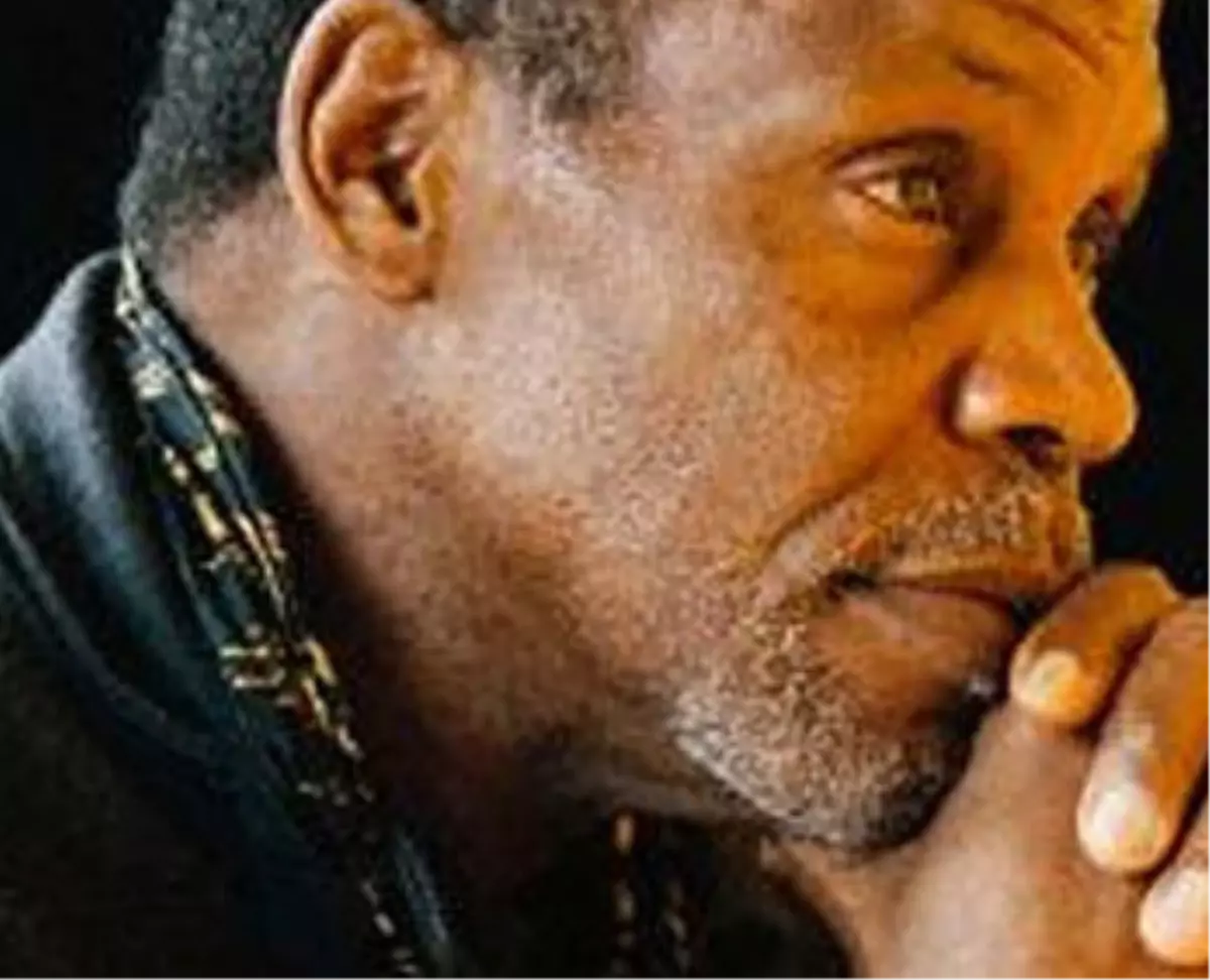 Mahsun\'un Son Bombası: Danny Glover!