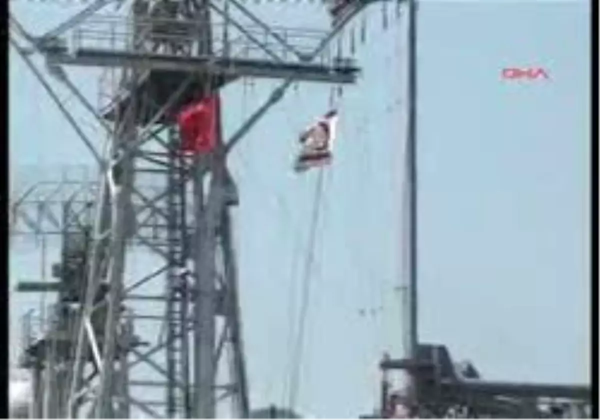 Şehit Teğmen Caner Gönyeli Tatbikatı Tamamlandı 1 
Kuzey Kıbrıs Türk Cumhuriyeti\'nde Düzenlenen Şehit Teğmen Caner Gönyeli-2010 Arama-Kurtarma Tatbikatı Başarıyla Tamamlandı. 3 Ayrı Senaryodan Oluşan Tatbikatta İlk Defa Gece Koşullarında Da Arama Kurtarma Faaliyetleri Gerçekleştirildi. Aralarında 