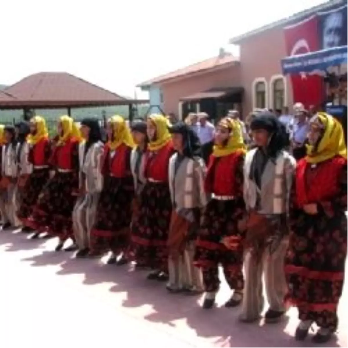 Dilovası Köseler Köyü’nde Açılış Bayramı