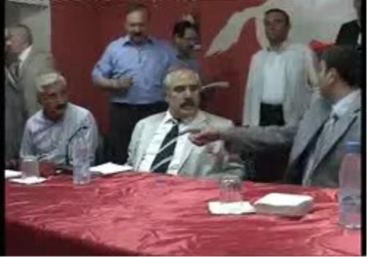 Diyarbakır - Dp Genel Başkan Yardımcısı Ve Tüm Diyarbakır Örgütü İstifa Etti