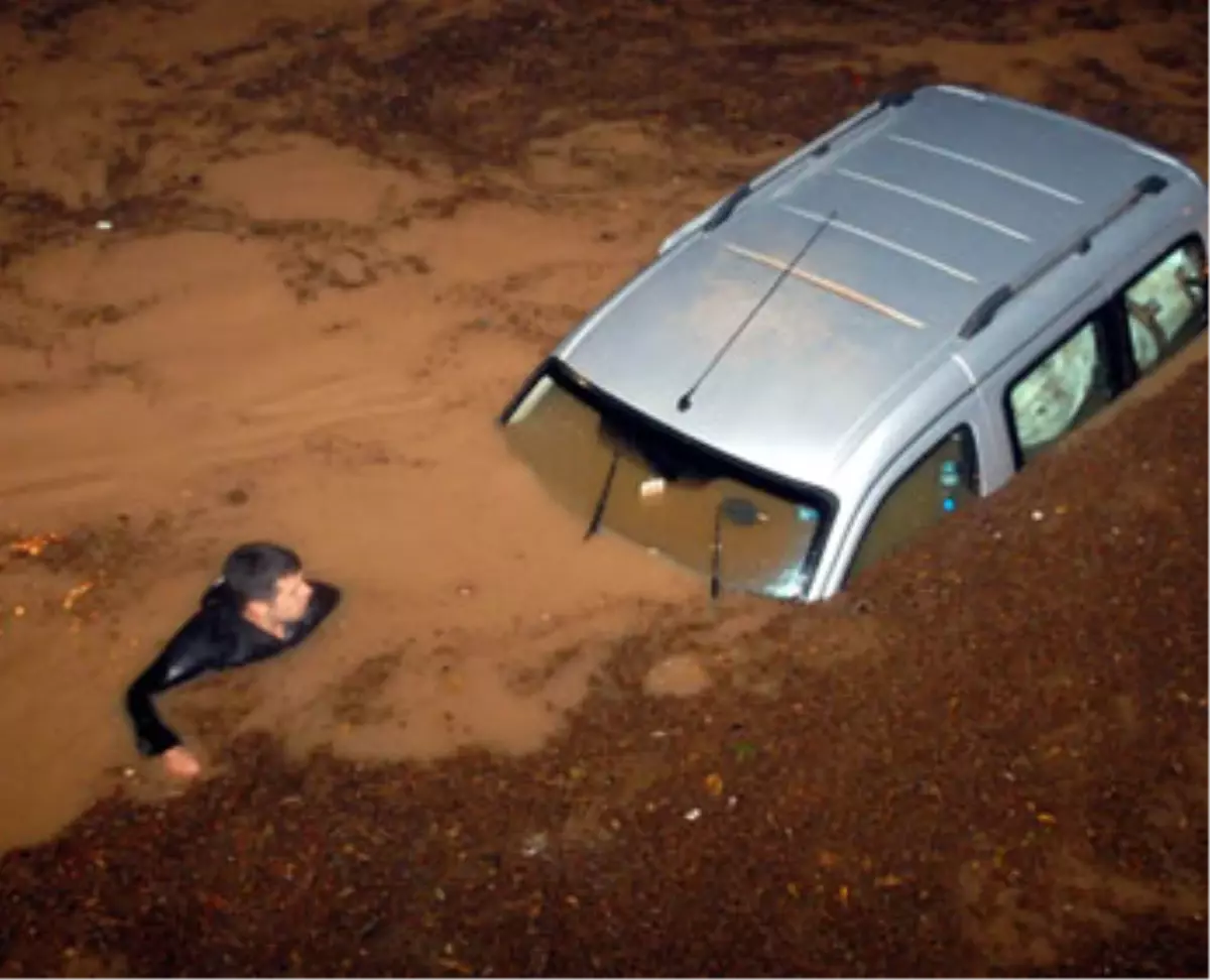 Denizli\'de Yağmur Felaketi