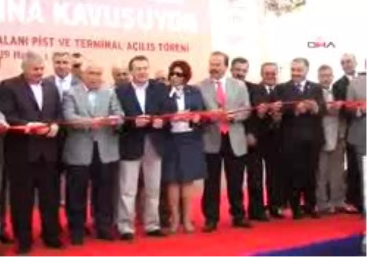 Edremit Körfez Havalanı Yapılan İyileştirme Çalışmalarıyla Uluslararası Uçuşlara Uygun Hale Getirildi