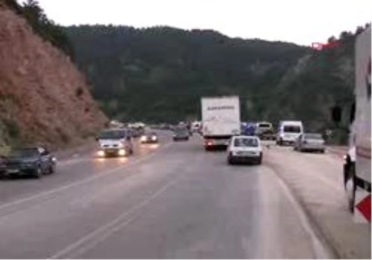 Karabük\'te Trafik Kazası: 7 Ölü