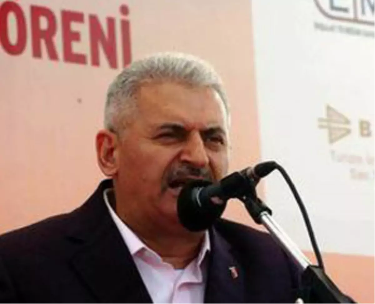 'Moralimizi Bozmaya Çalışan Ahmaklara Sesleniyorum'