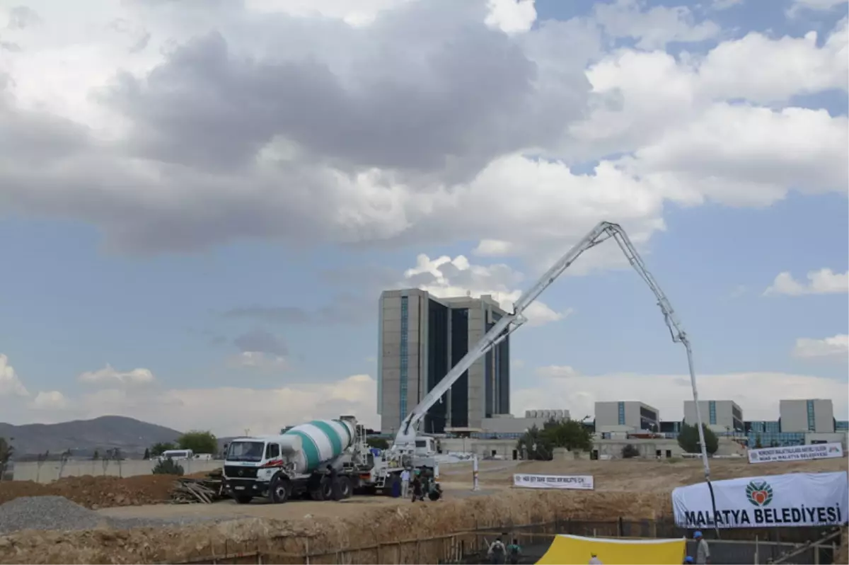 Konukevi’nin Temeli Törenle Atıldı 


