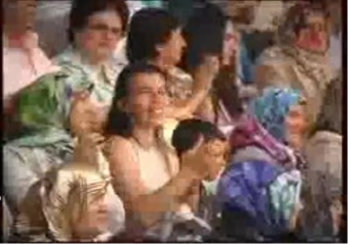 Bolu - İzzet Baysal\'da Mezuniyet Töreni