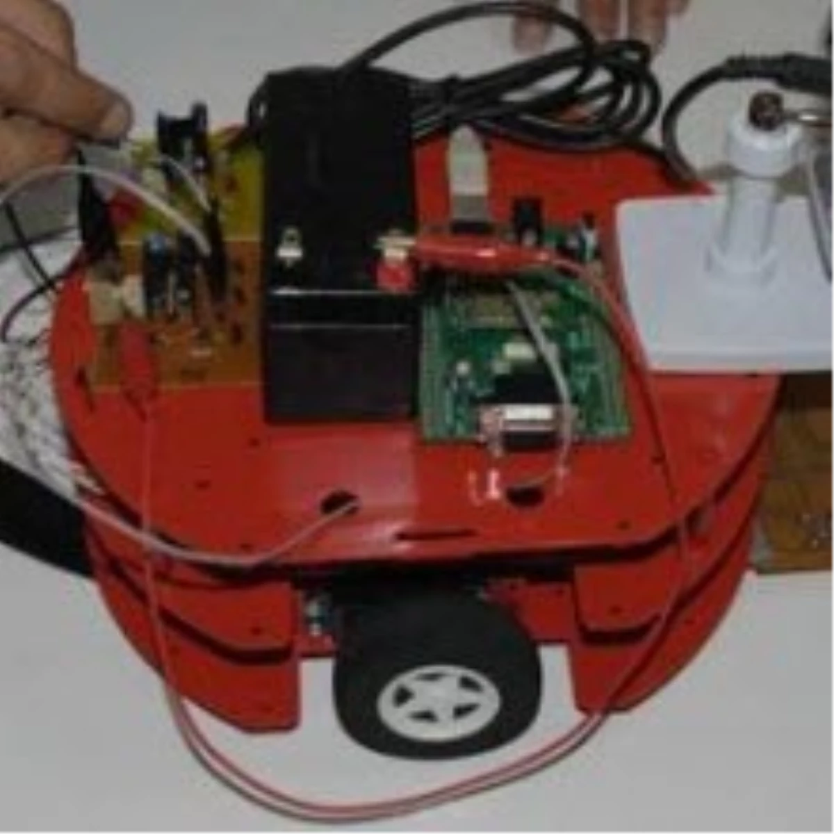 Hırsızlara Karşı Türk Yapımı Robot