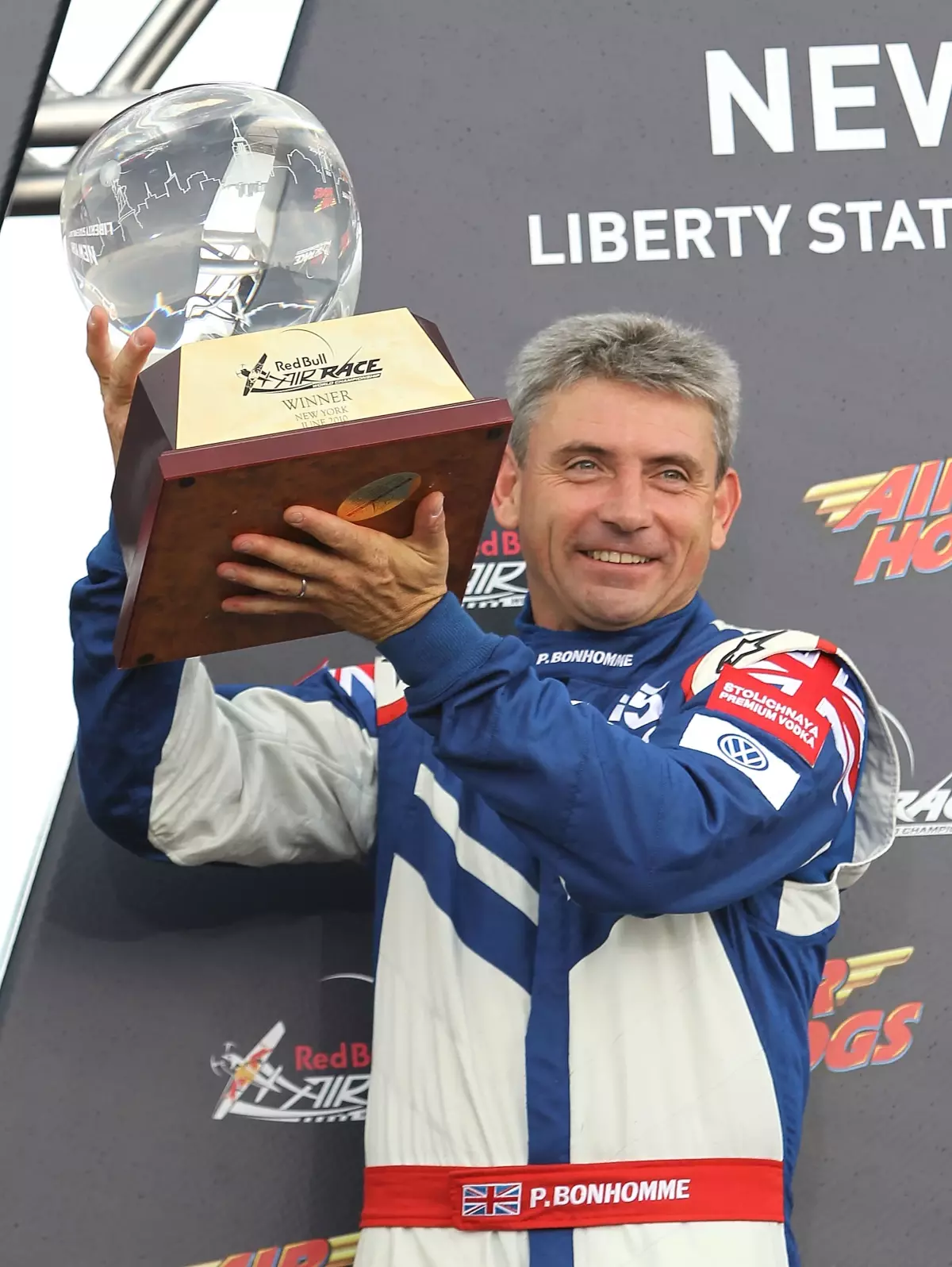 Red Bull Air Race New York’da Zafer Bonhomme’un!!!