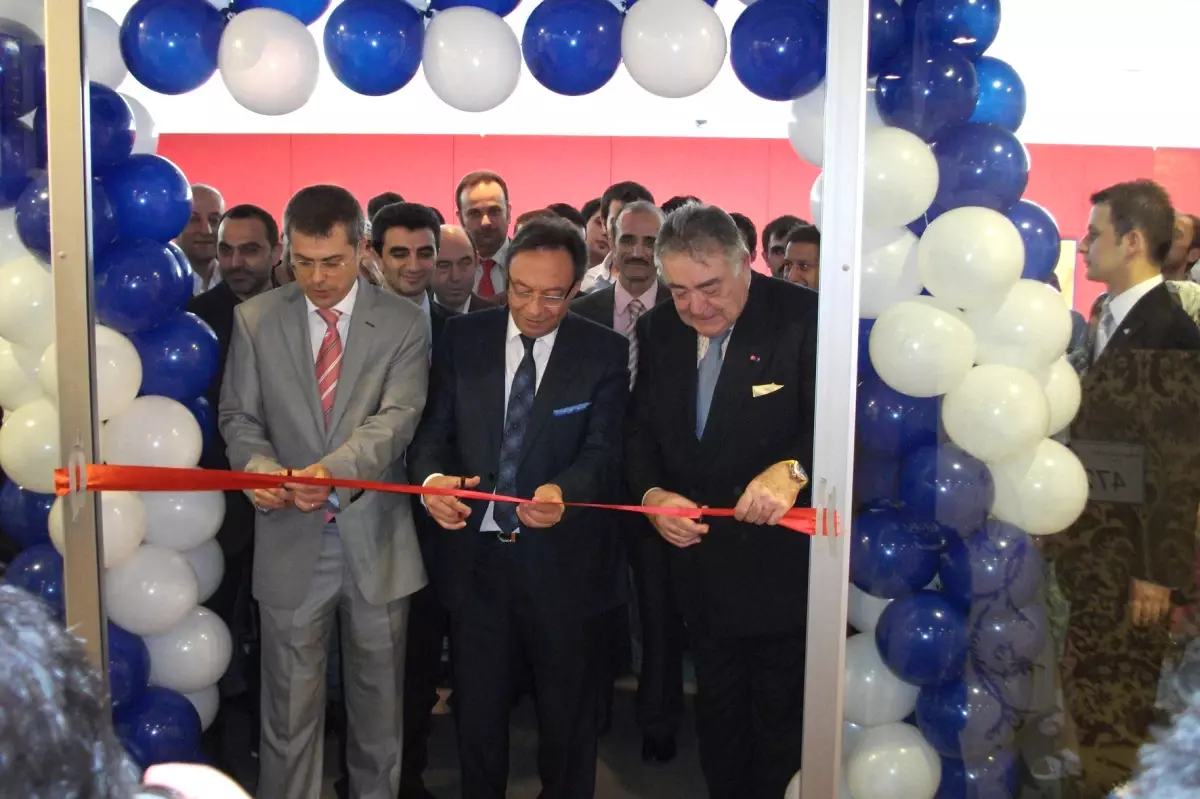 Evlerin Yeni Gözdesi Reform Halı Açıldı.