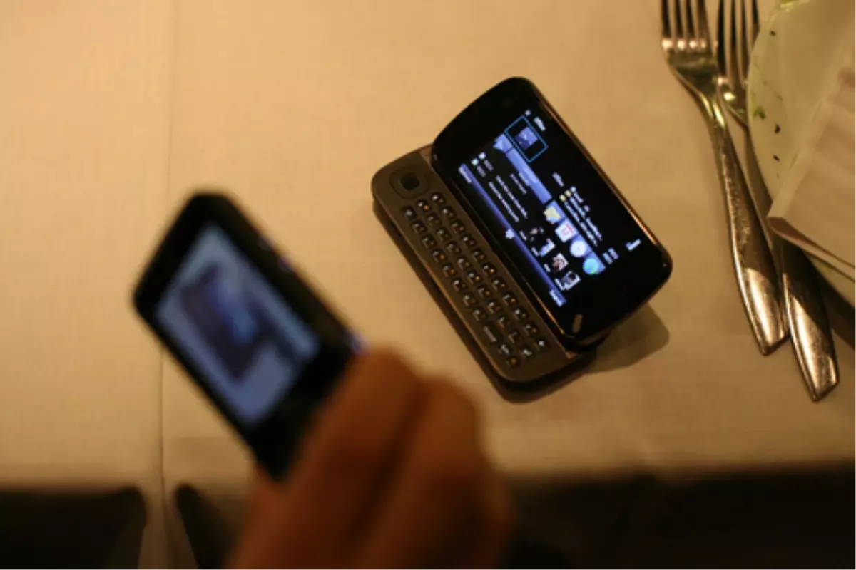 Cep Telefonu Firmaları Nereli?