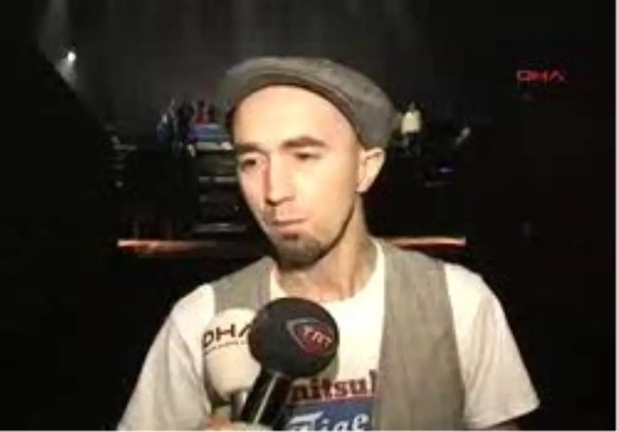 1Elif Şafak Ve Mercan Dede Brüksel?De Aşkı Anlattı