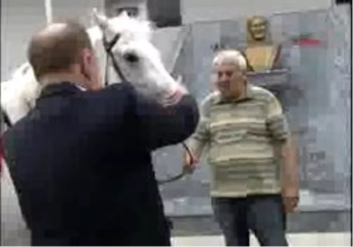 1Tjk Başkanı Behçet Homurlu: "Gazi Koşusu Bizim Hasat Bayramımız, Bağ Bozumumuz"