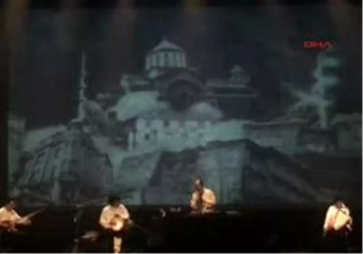 2Elif Şafak Ve Mercan Dede Brüksel?De Aşkı Anlattı