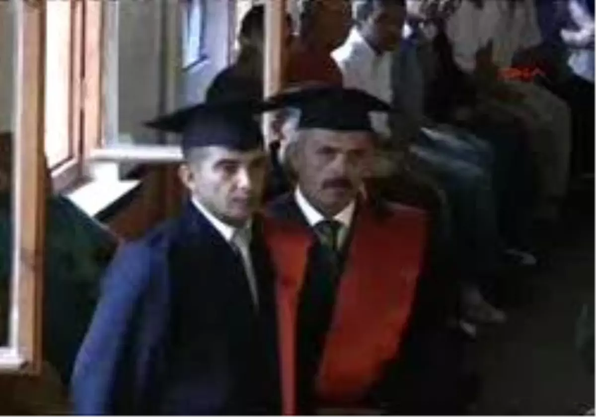 Edirne - Cezaevi´Nde Mezuniyet Sevinci