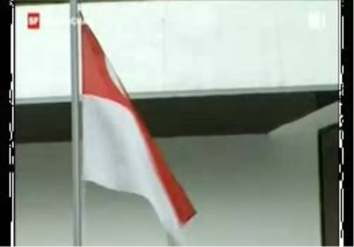 Singapur?Da İsviçreliye Falaka Cezası