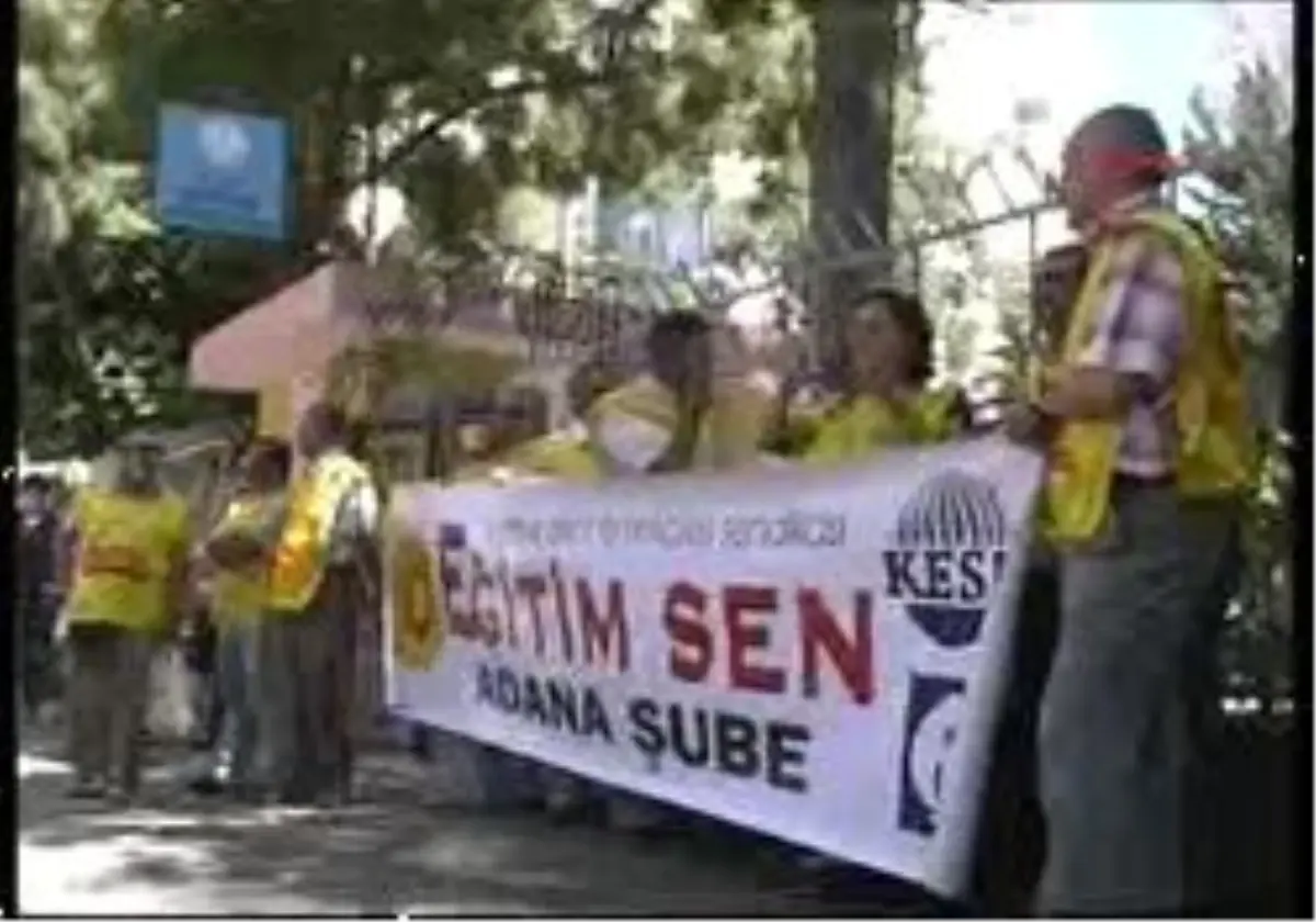 Adana Arşiv Öğretmene Ceza Aihm\'e Taşınıyor