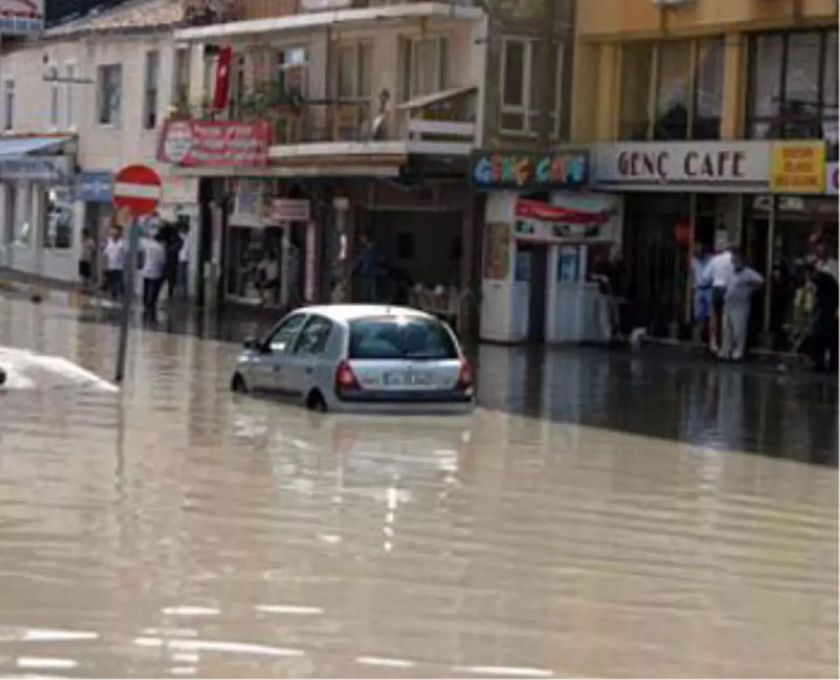 İstanbul\'da Yağış Çilesi