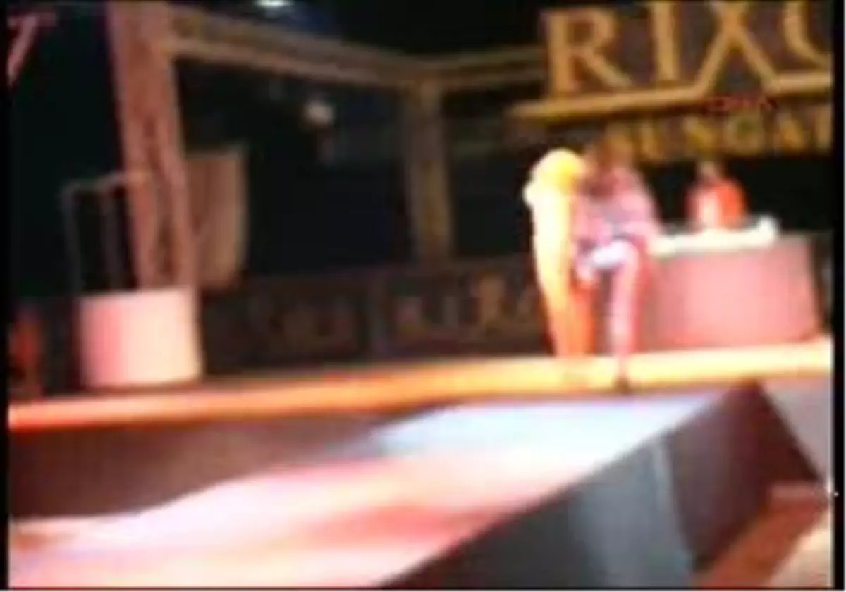 Kemer - Güzelleri Yakan Defile