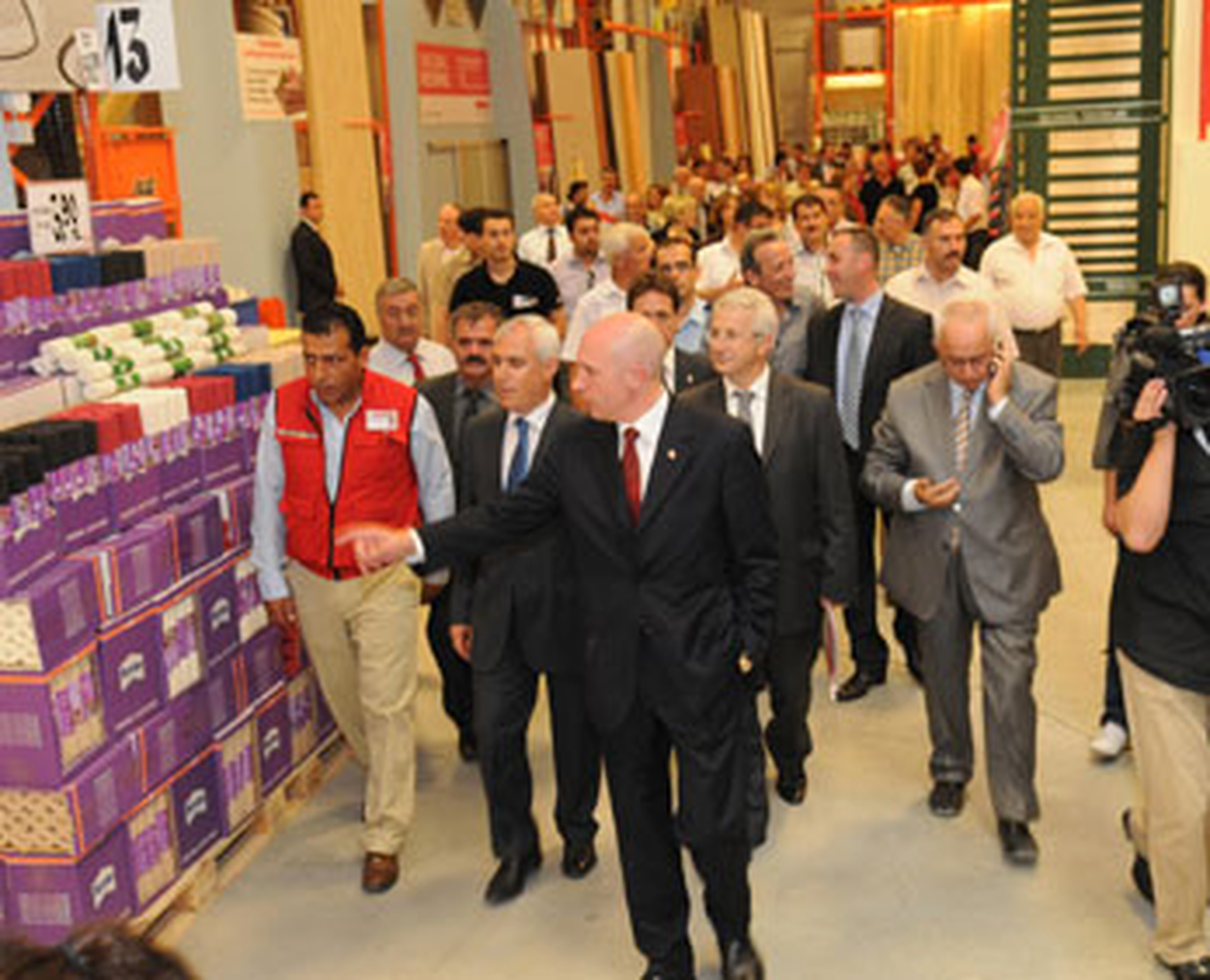 En Büyük Bauhaus Bursa'da Açıldı