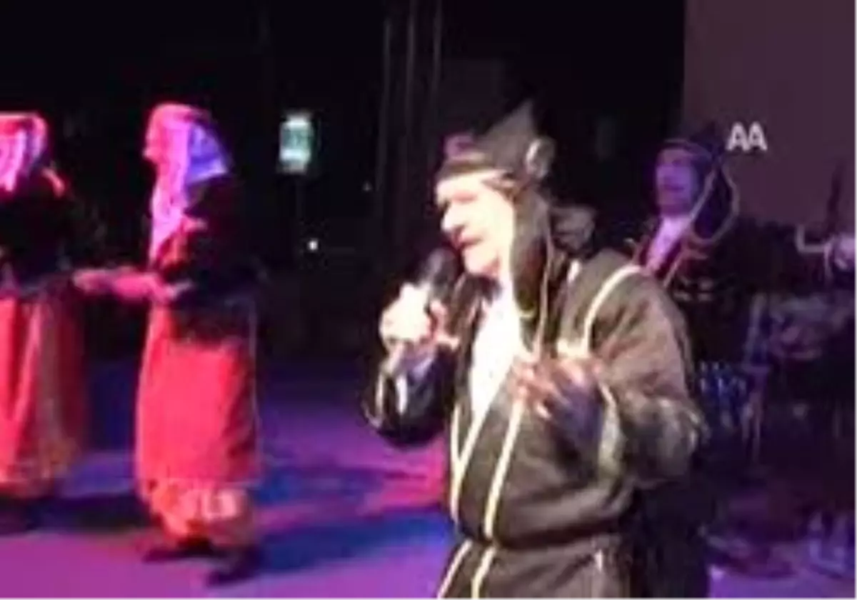 Bizim İngilizler Mest Etti