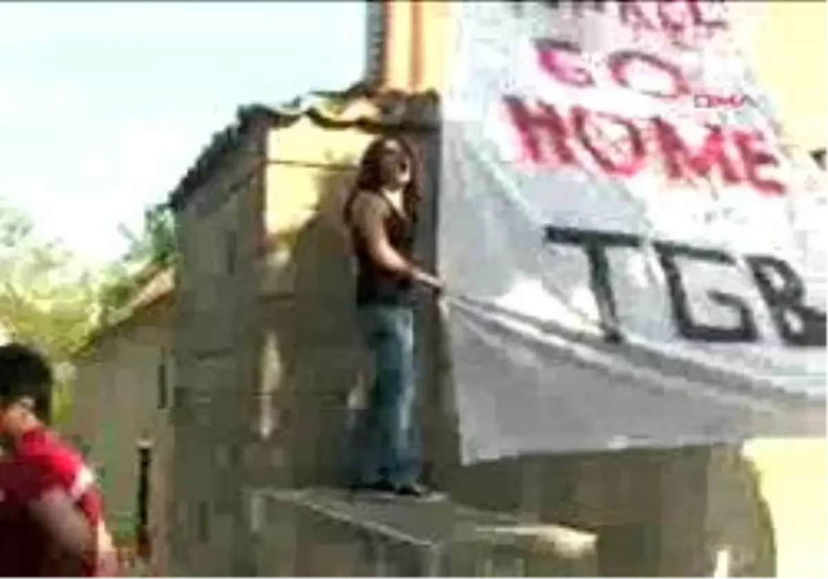 Antalya - Abd Askerine Yumurta Attılar