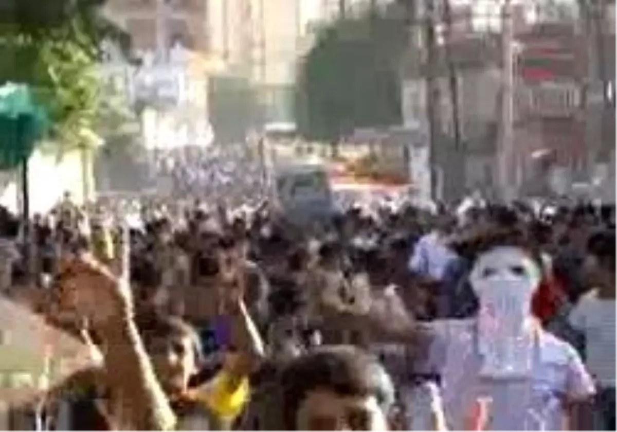Cizre\'de 5 Bin Kişi Yürüdü